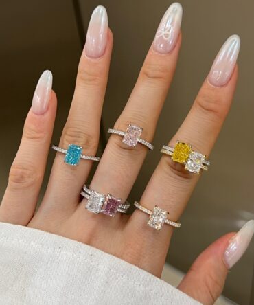 Unazë Katrore me Gurë Shkëlqyes